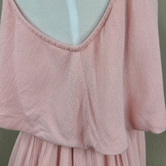 Topshop Petites light pink top overlay dress w/cutout back detail. Size 8 petite - Picture 6 of 14